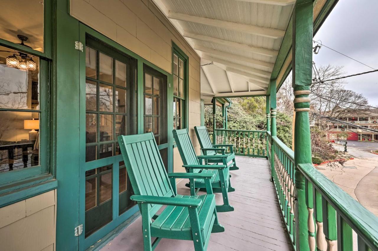 Cozy Cottage, Walk To Dtwn! * Eureka Springs