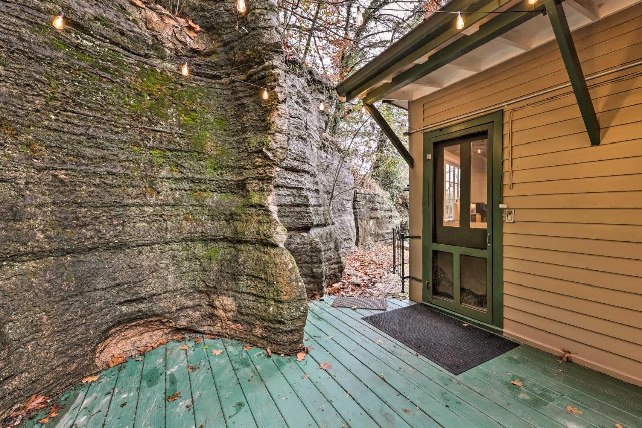Holiday home Cozy Cottage, Walk To Dtwn!