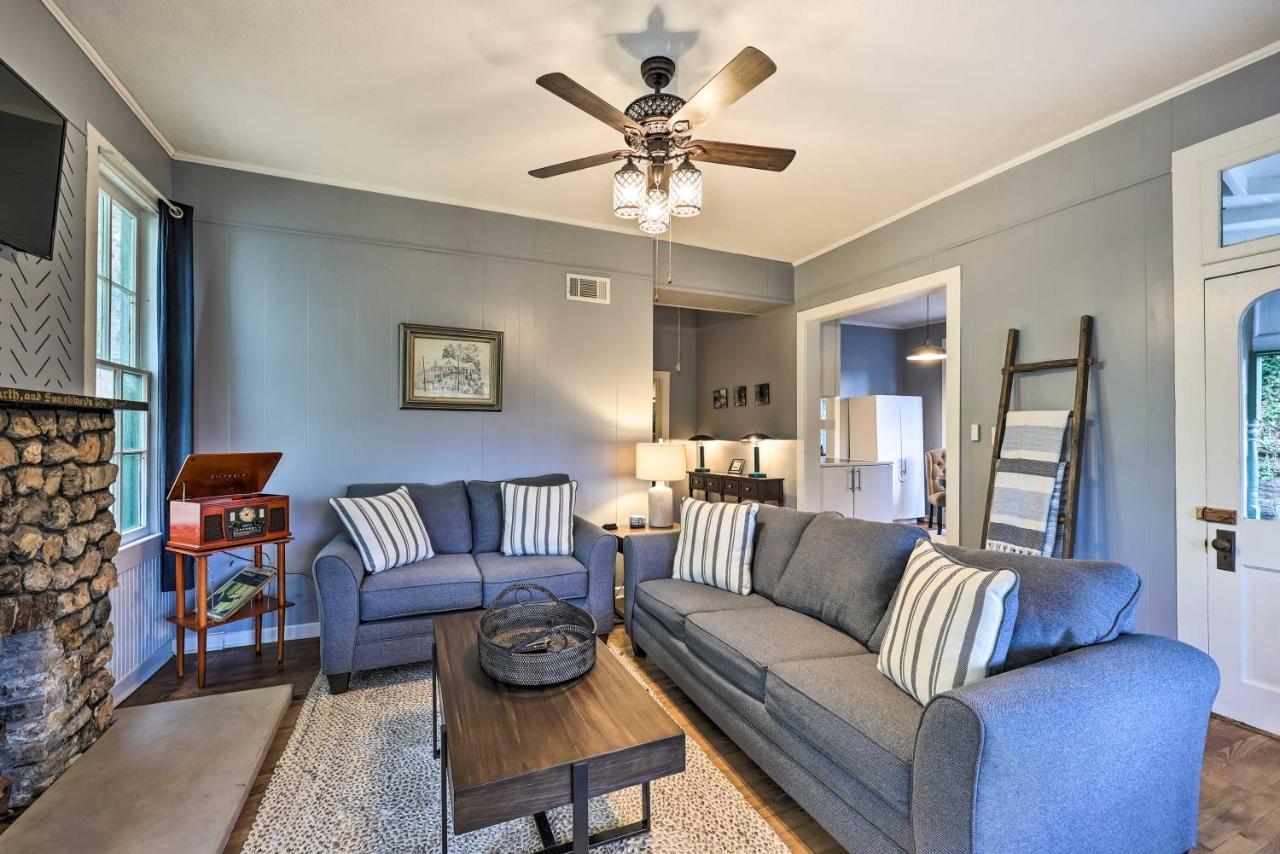 Holiday home Cozy Cottage, Walk To Dtwn! Eureka Springs